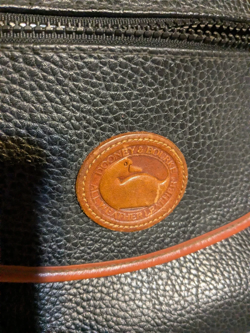 Vintage Dooney Bourke Pebbled Leather Bag black tan Crossbody
